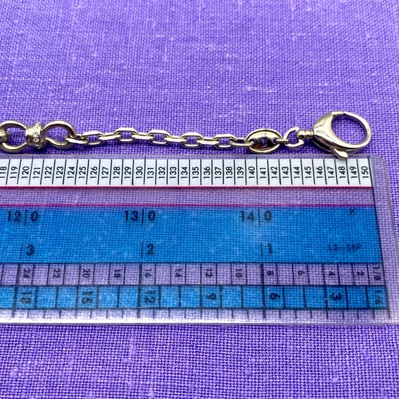 Vintage Fossil silver tone bow bracelet in 7 inches w/ 1 inch extension. CZ’s 🩷 - Picture 5 of 11